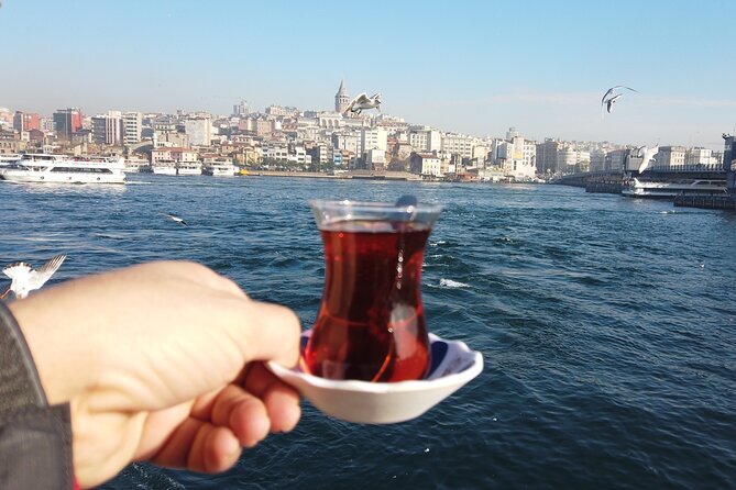 10-Day Highlights of Turkey Private Tour from Istanbul - Topkapi Palace and the Grand Bazaar: When History Turns Practical