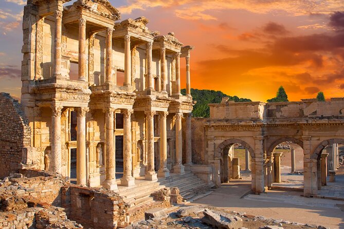 13 Days Patterns of Turkey Tour from/to Istanbul by Plane - Day 8: Pamukkale early start plus Hierapolis, then Kuşadası