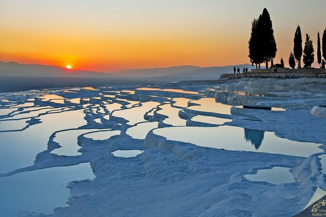 2 Day Private Ephesus/Virgin Marry & Pamukkale Tour From Istanbul - Tour logistics that actually matter: pickups, flights, and your one hotel night