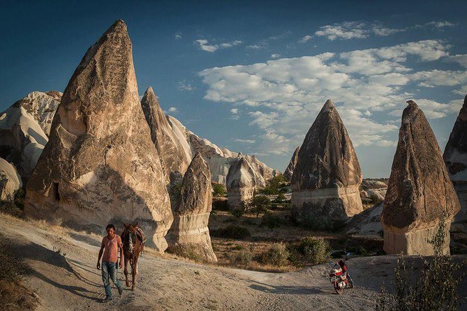 2 Days Cappadocia Tour from Istanbul by overnight bus - From Istanbul at 8:30 pm: how the overnight bus changes your day