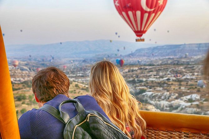 2 Days Cappadocia Tours From Istanbul by Plane - Day 2 Morning: Sunrise Balloon, Göreme Panorama, and a Calm First Stop