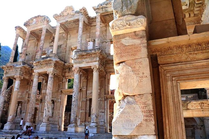 2 Days Ephesus and Pamukkale from Istanbul - Flying From Istanbul to Izmir, Then Straight Into Ephesus