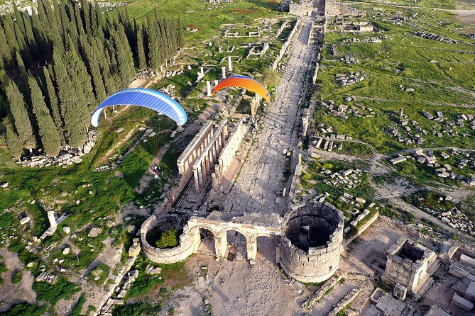 2 Days-Ephesus&Pamukkale Tour from-to Istanbul - Day 2: Kusadasi morning time before Pamukkale heats up