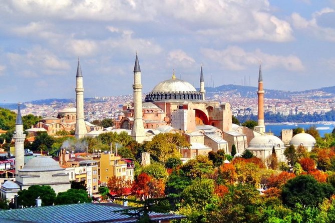 4-Day Istanbul City Package plus Airport Transfers - Your Hotel Choice: 4-Star vs 4-Star Superior, and Why Location Matters