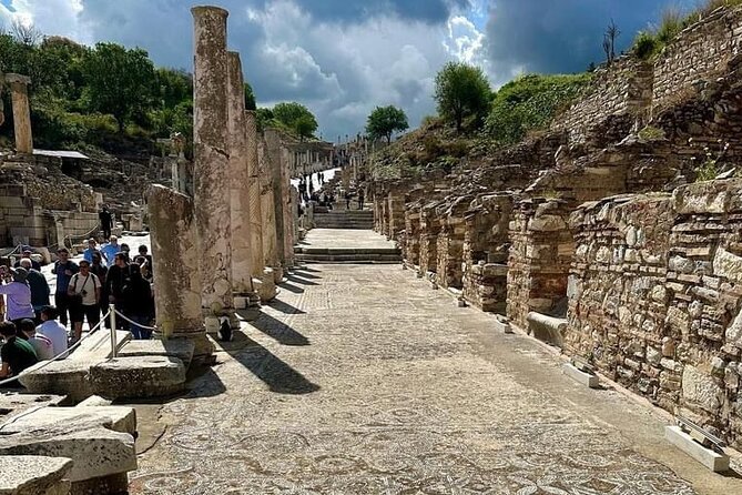 4 Days - Ephesus and Cappadocia Tours Flights & Accommodations Included - Guides, drivers, and small-group pacing: what you gain from a tighter setup