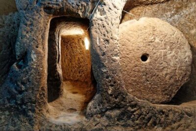 4 Days Istanbul & Cappadocia with Cave Hotel + Optional Balloon - Day 2 in Cappadocia: Göreme Open Air Museum, Pasabag, Devrent, Avanos, Uchisar