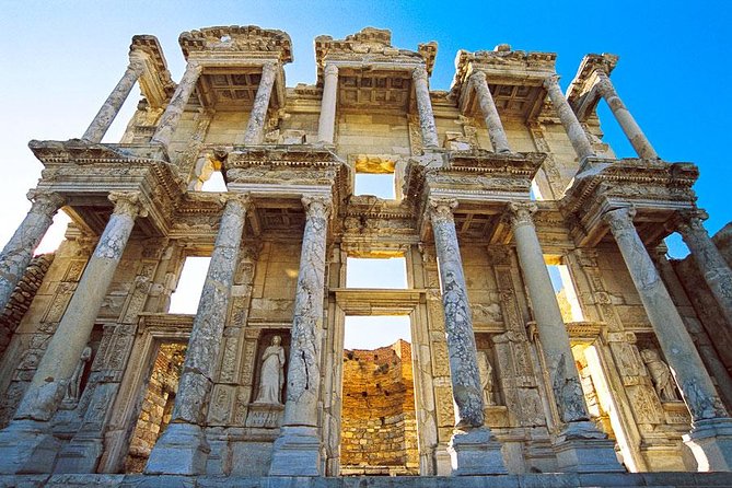 4 days Turkey highlight: Pamukkale Ephesus and Cappadocia - Uchisar Castle and the Red Valley: Cappadocia from the top down