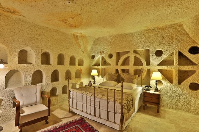 8 Day Istanbul - Cappadocia - Ephesus - Pamukkale Discover Tour - Pamukkale and Hierapolis: the travertines plus a thermal finish