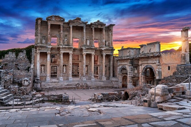 8-Day Private Guided Turkey Tour with Accommodation - Day 3: Bosphorus cruise plus spices, then a flight to Cappadocia