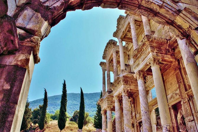 8 Day Turkey Tour; Istanbul, Gallipoli, Troy, Pergamon, Ephesus, Pamukkale - Pamukkale and Hierapolis: White Terraces, Thermal Water, and the Long Ride Out