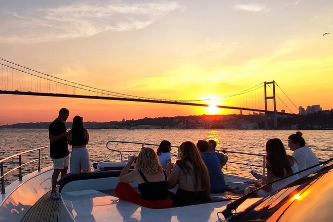 All in One Day Istanbul - Historical Tour of Istanbul with Bosphorus Cruise - Grand Bazaar Time: Ottoman Shopping Labyrinth, No-Fail Stop