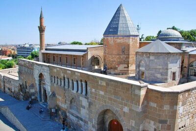 All-inclusive 3-Day Konya Cappadoccia Tour from Istanbul - Day 3: Mevlana Museum, Alaaddin Hill, Şems-i Tebrizi, and Sille