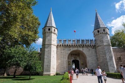 All Inclusive Full-Day Private Guided Cultural Tour of Istanbul - Hippodrome in 30 Minutes: The By-Drama Start of Byzantine Istanbul