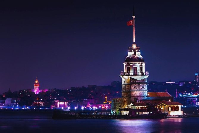 Bosphorus Dinner Cruise and Turkish Night Show with Private Table - The big idea: a dinner cruise that turns into a Turkish Night party