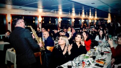 Bosphorus Dinner Cruise & Dance Shows with Private Table - Nighttime Views on the Bosphorus: Dolmabahçe, the Bridge, and Maiden’s Tower
