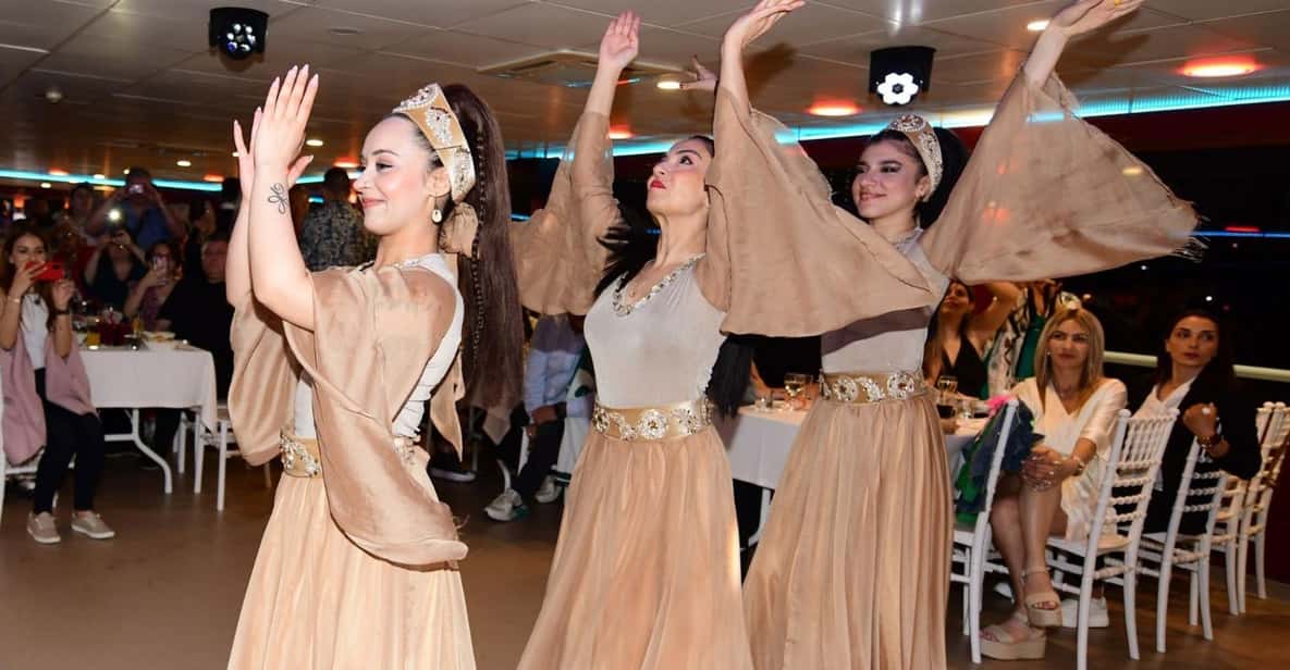 Bosphorus Dinner Cruise & Dance Shows with Private Table - Staying Comfortable: The Reality of a Boat Dinner Night