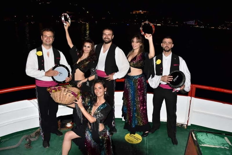 Bosphorus Dinner Cruise & Shows - Who This Is Best For