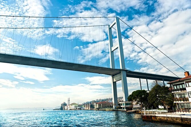Bosphorus Dinner Cruise Tour With Turkish Night Show - On the water: sights you’ll spot between the bridges