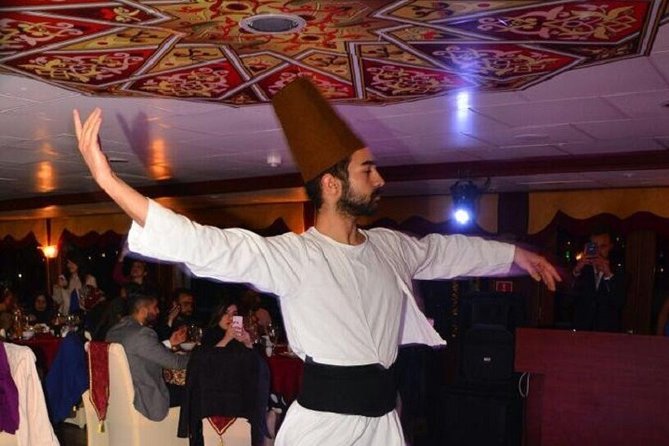 Bosphorus Dinner & Show Cruise (All Inclusive) - Kız Kulesi and Rumeli Fortress: the dramatic shoreline moments
