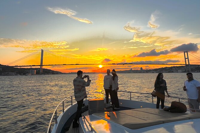 Bosphorus Sunset Yacht Cruise with Snacks and Live Guide - Beylerbeyi Palace: an imperial summer residence, viewed from the water