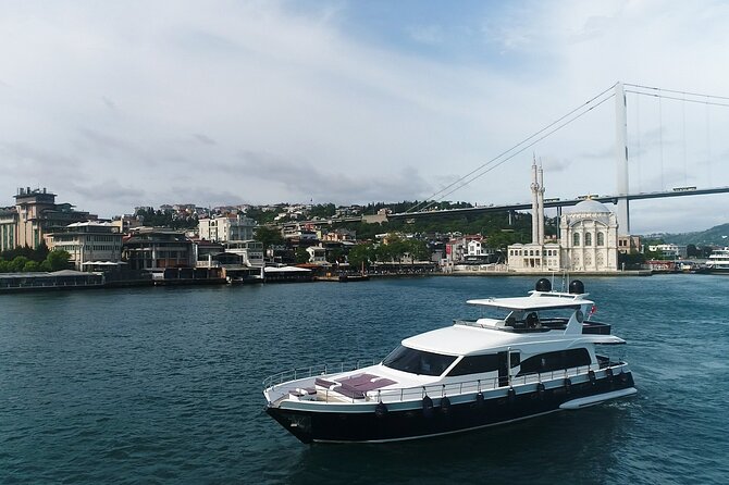 Bosphorus Yacht Cruise with Stopover on the Asian Side - (Morning or Afternoon) - Snacks, blankets, and onboard Wi‑Fi: comfort you can count on