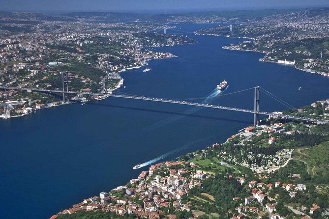 Bus and Boat Two Continents Tour in Istanbul - Dolmabahce Palace: Ottoman Europe in 365 Rooms