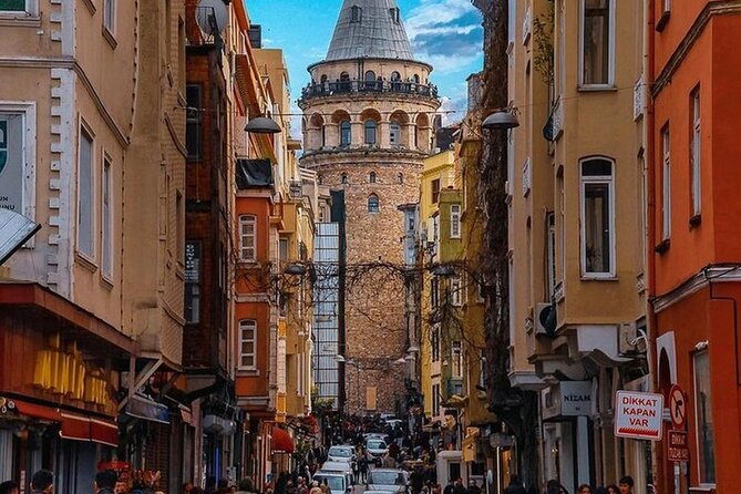 Circle Istanbul (Extraordinary Istanbul) - Bosphorus Cruise: Scenic Views With a Short Time Budget