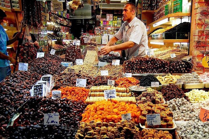 Constantinople to Istanbul - Full-Day Small Group Tour - The Grand Bazaar: shopping street logic, not just a maze