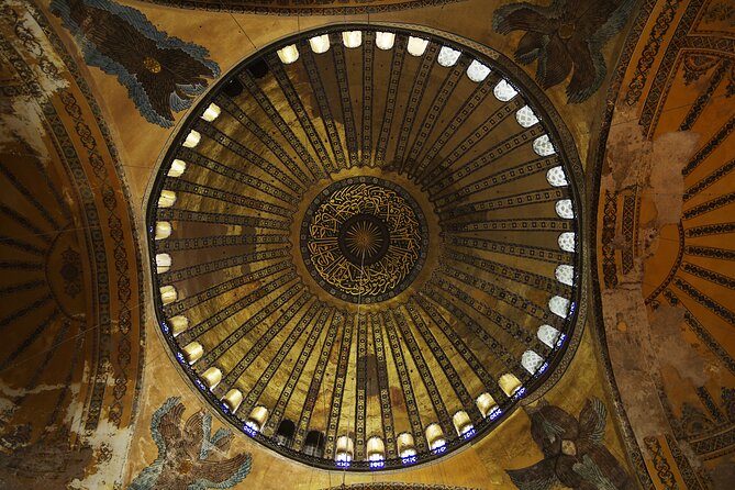 Constantinople to Istanbul - Full-Day Small Group Tour - The rug making demonstration and lunch stop: culture beyond architecture