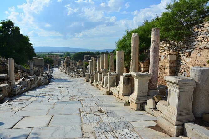 Daily Small Group Ephesus Tour From Istanbul by Flight - Who this tour suits best (and who should think twice)