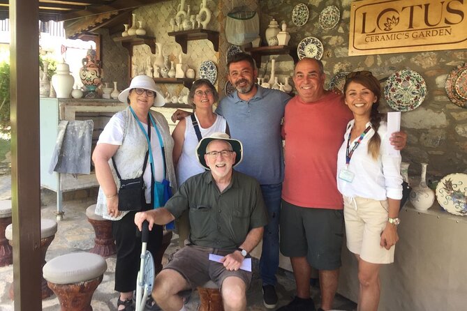 Day Trip to Ephesus from/to Istanbul with FLIGHT and LUNCH - Selçuk lunch stop: cultural break and the trade-off