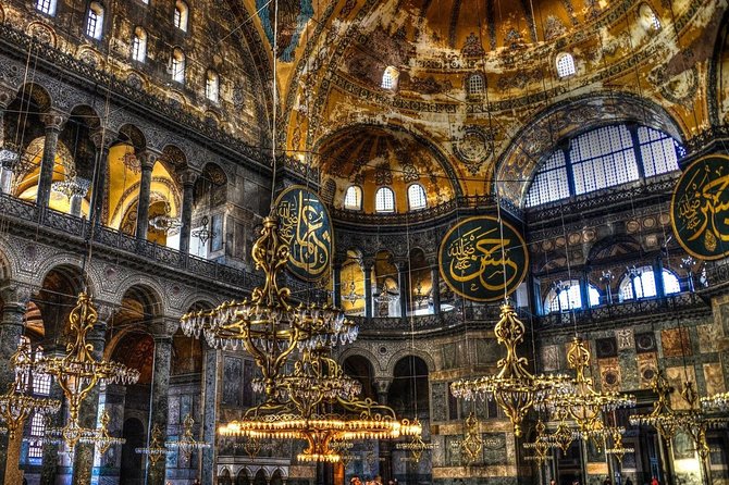 Discover Istanbul in Two Days - Day Two Begins with Bosphorus Views: Europa, Asia, and Besiktas Stops