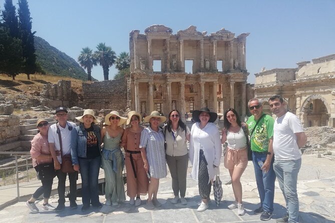 Ephesus and Pamukkale Tours 2 Days 1 Night from Istanbul by plane - How the Istanbul–Izmir–Denizli flights shape your 2-day plan