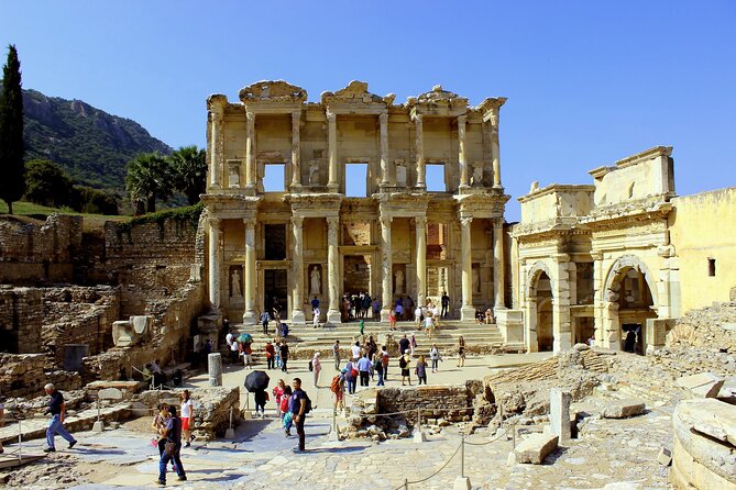 Ephesus Day Trip from Istanbul by plane - Bibliotheque de Celsus: the must-see photo spot with real time