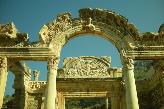 Ephesus Day Trip from Istanbul by plane - Temple of Hadrian: a short stop that keeps the flow tight