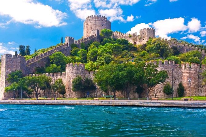 Exclusive Luxury Yacht Bosphorus Sightseeing Cruise in Istanbul - Dolmabahçe Palace Gardens: Europe’s Waterfront as a Living Edge