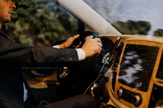 Fat Taxi - Private Istanbul Airport (IST) Transfer to Besiktas Area - Private IST to Beşiktaş: why this transfer feels worth it