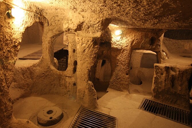 Footsteps of Early Christians - Private Cappadocia Day Tour - Dark Church and Tokalı Church: Frescoes That Survive the Light
