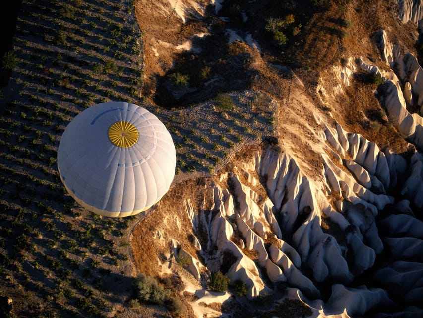 From Istanbul: 10-Day Turkey Tour & optional Hot Air Balloon - Day 1: Landing in Istanbul and getting to your hotel with an assistant
