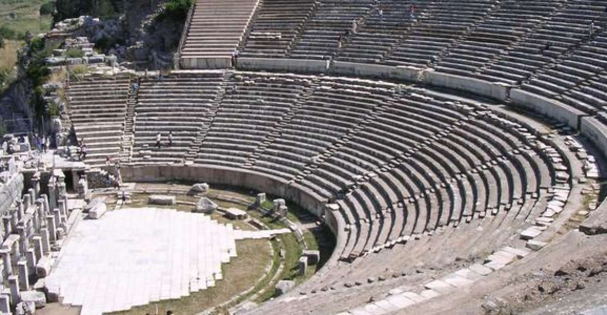 From Istanbul: 2-Day Ephesus & Pamukkale Tour by Bus - Ephesus in Selçuk: Walking a World-Famous Ancient City