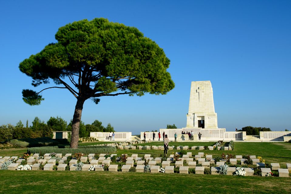 From Istanbul: 2-Day Tour to Gallipoli & Troy - The guides make the difference: what I’d expect from this kind of group leadership