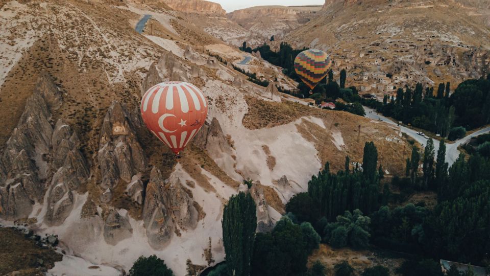 From Istanbul: 3-Day Cappadocia Tour with Balloon Ride - Timing rules: why being 10 minutes early matters