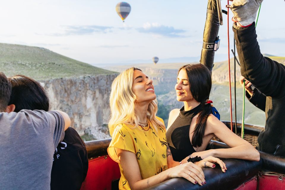 From Istanbul: 3-Day Cappadocia Tour with Balloon Ride - Göreme Open-Air Museum and the monk caves that still feel alive