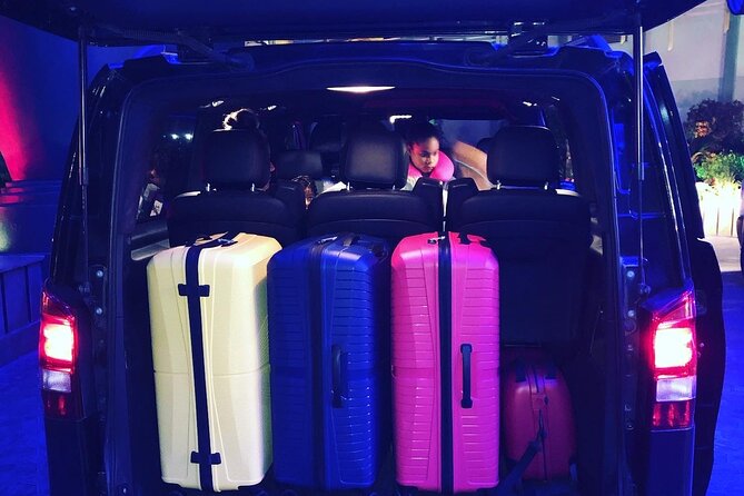 From Istanbul Airports to Hotels in Istanbul city - Drop-Off Anywhere Inside Istanbul City