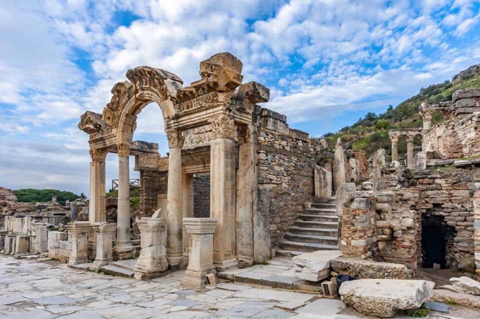 From Istanbul: Ephesus and House of Virgin Mary Day Trip - Should You Book This Ephesus and House of Virgin Mary Day Trip?