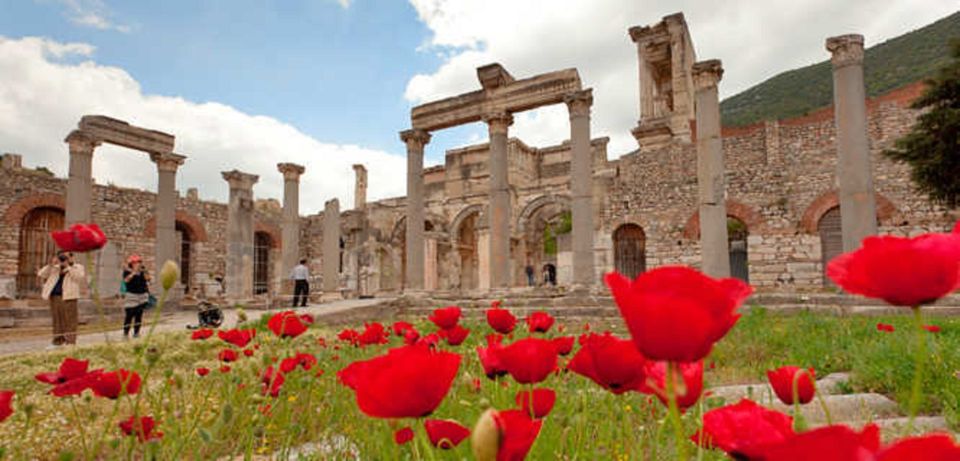 From Istanbul: Ephesus and House of Virgin Mary Day Trip - The Early Pickup Reality Check: Wear, Hydrate, and Expect a Sprint