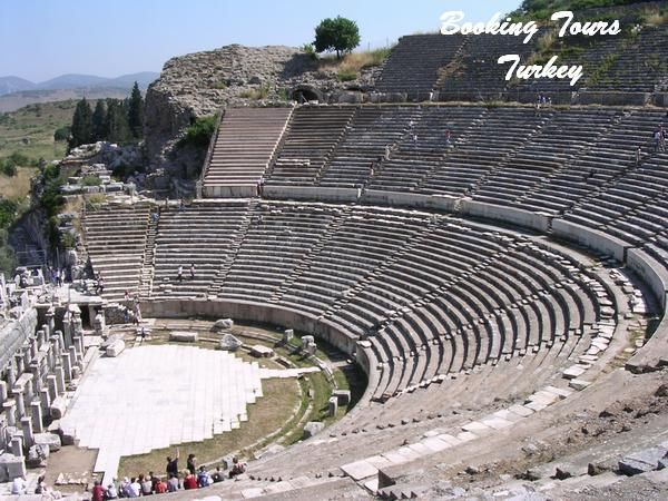 From Istanbul: Ephesus Full-Day Tour - Marble Road and the walk toward Celsus Library
