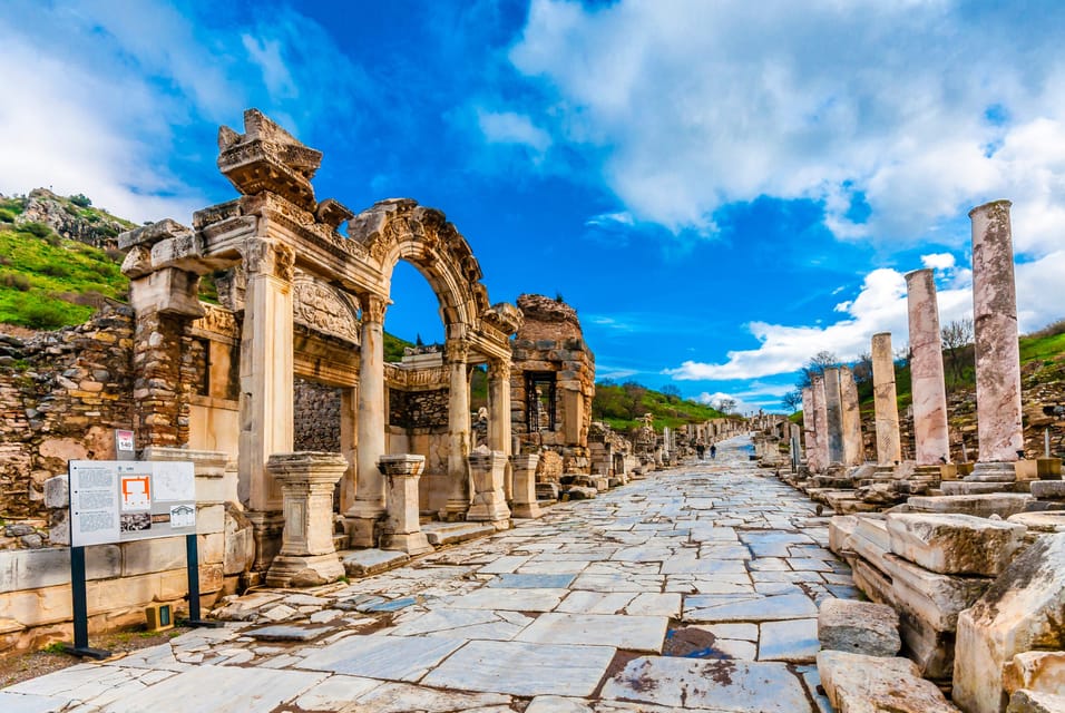From Istanbul: Ephesus Tour with Roundtrip Flight - Temple of Artemis, St. John’s view, and the Sirince village reset