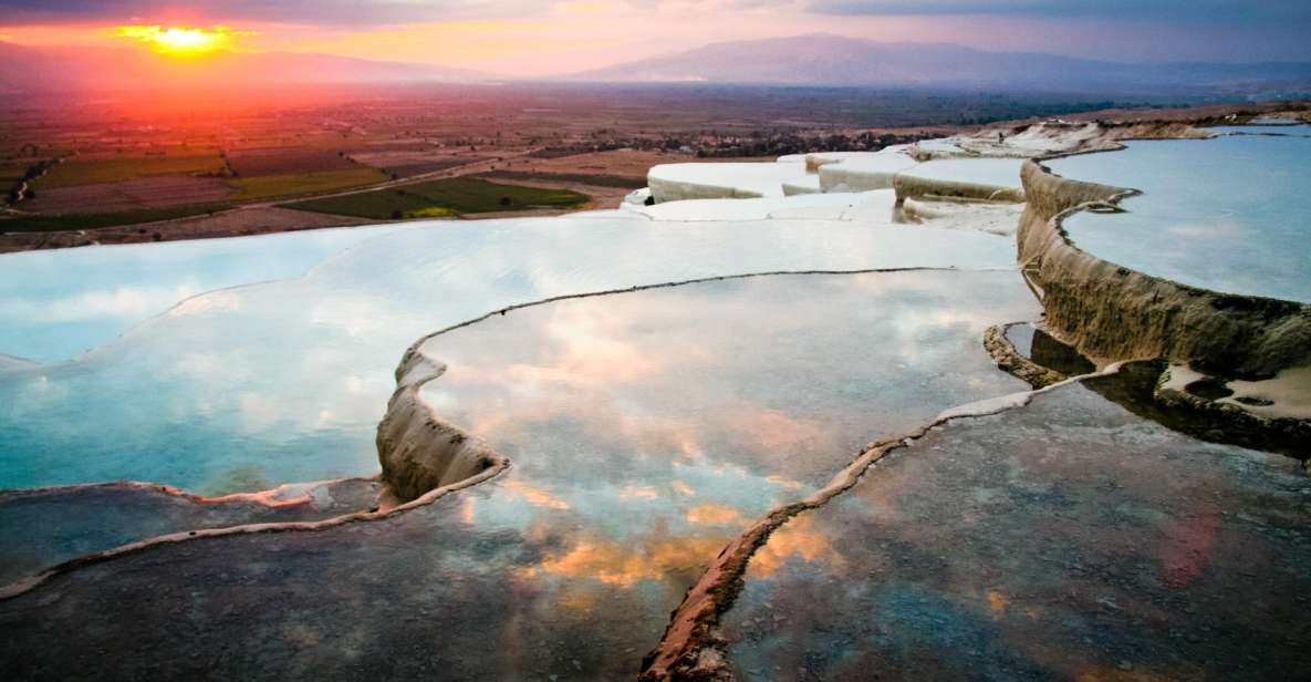 From Istanbul: Pamukkale Day Trip without Flights - A no-hotel Istanbul-to-Pamukkale day trip concept