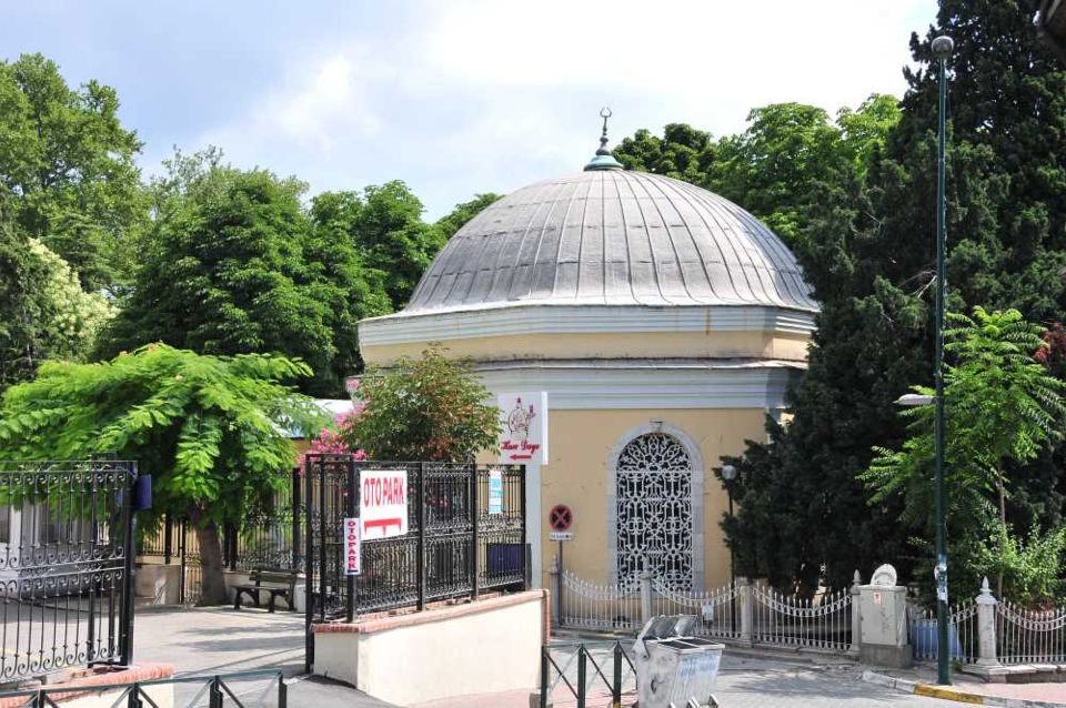 From Istanbul: Söğüt and Bursa Ottoman History Day Trip - Dressing Up Like an Alp or Hatun (And Why It’s Fun)